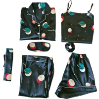 פיג׳מה סאטן לנשים