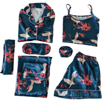 פיג׳מה סאטן לנשים