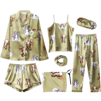 פיג׳מה סאטן לנשים